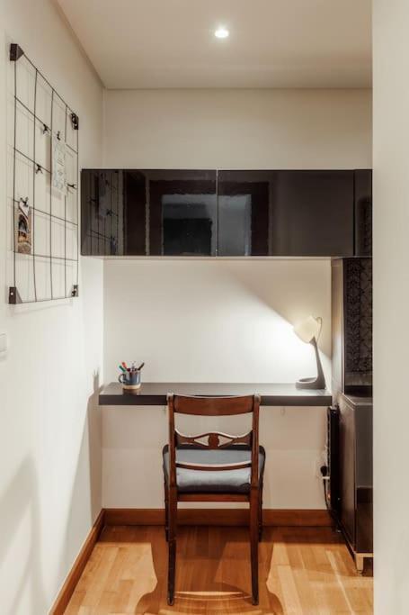 Charmoso Apartamento Sacavem Luaran gambar